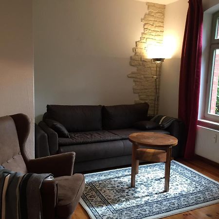 Ferienwohnung Huttenstrasse Halle Halle  Esterno foto