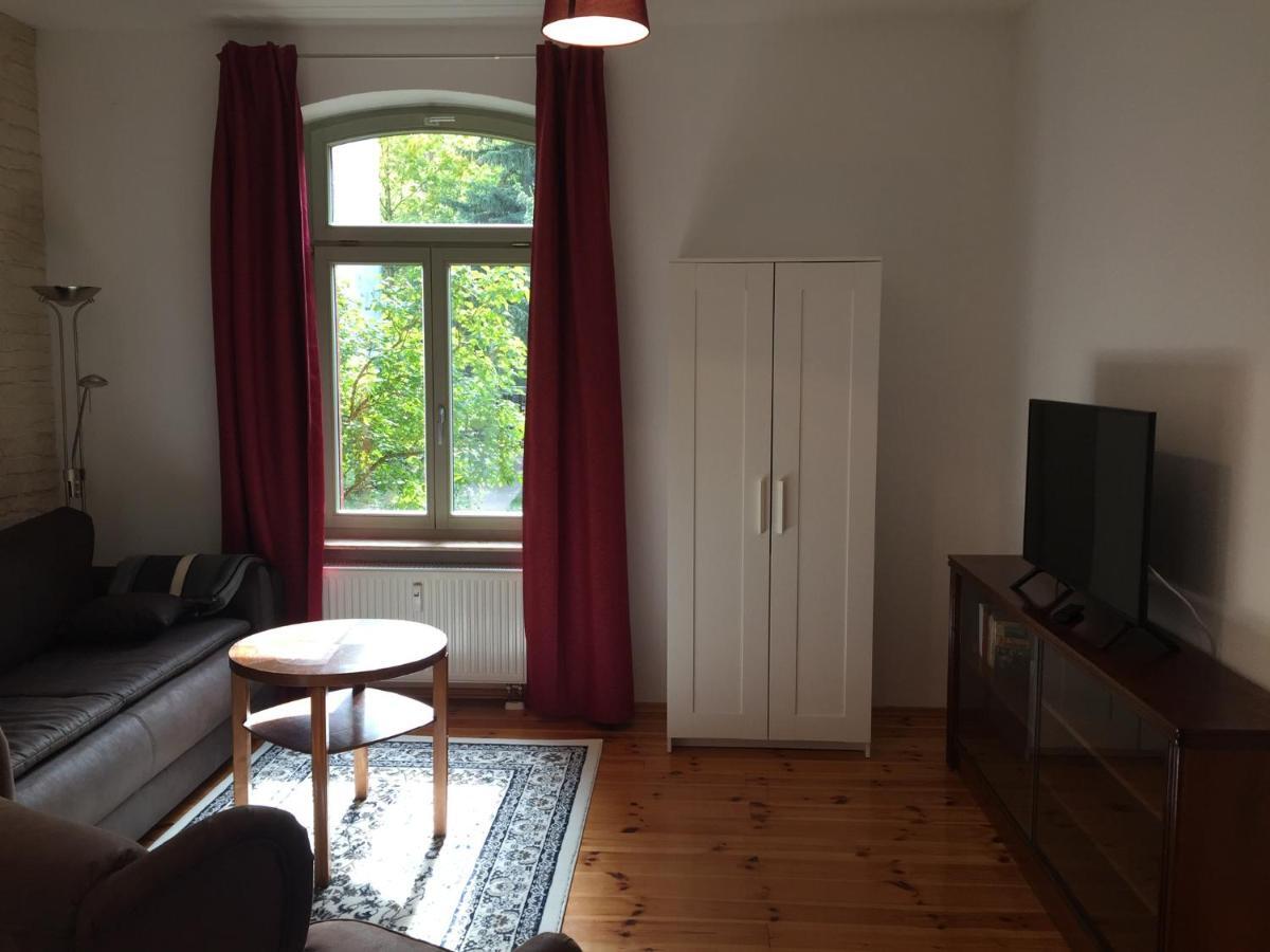 Ferienwohnung Huttenstrasse Halle Halle  Esterno foto