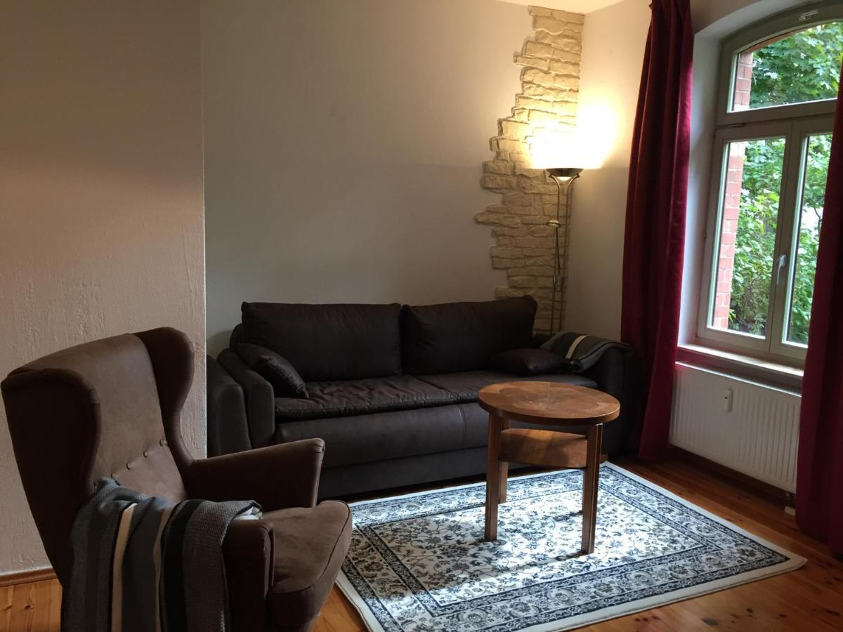 Ferienwohnung Huttenstrasse Halle Halle  Esterno foto
