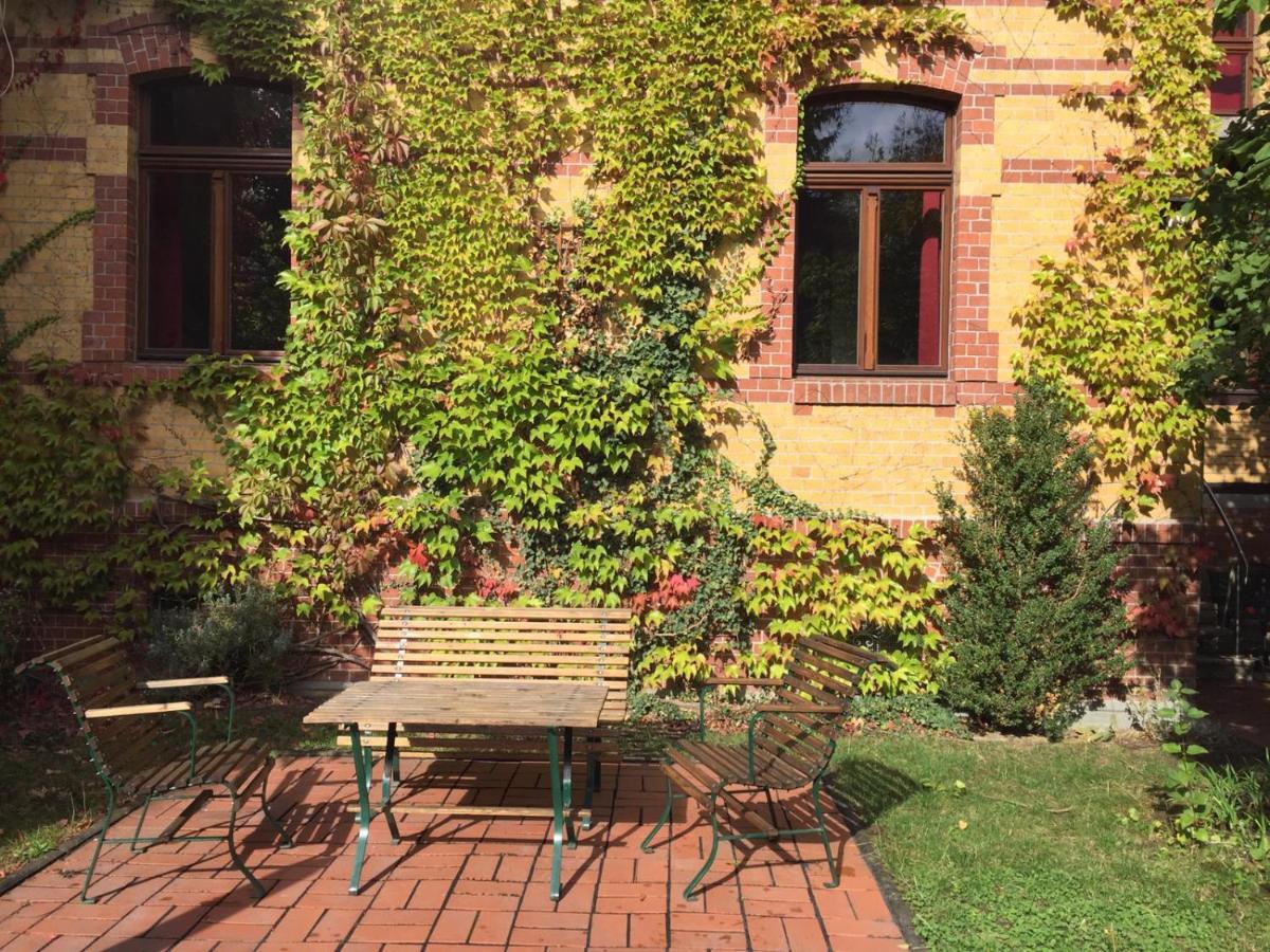 Ferienwohnung Huttenstrasse Halle Halle  Esterno foto